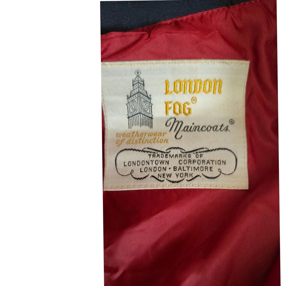London Fog Maincoats Vintage Navy Blue Trench Coat Red Lining Belted Size 12 Reg